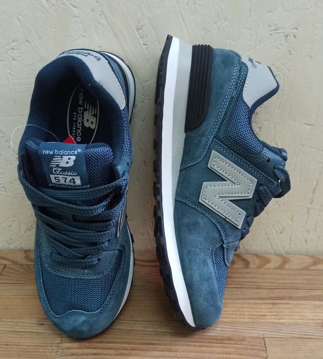 New Balance 574 кроссовки женские синие натуральная замша