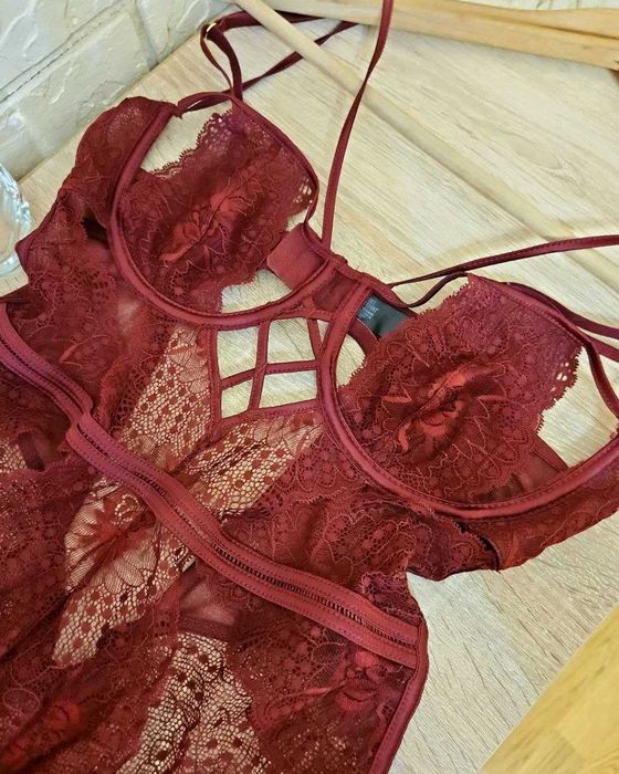 Бордовый кружевной боди Secret Possessions 75D (S/M)