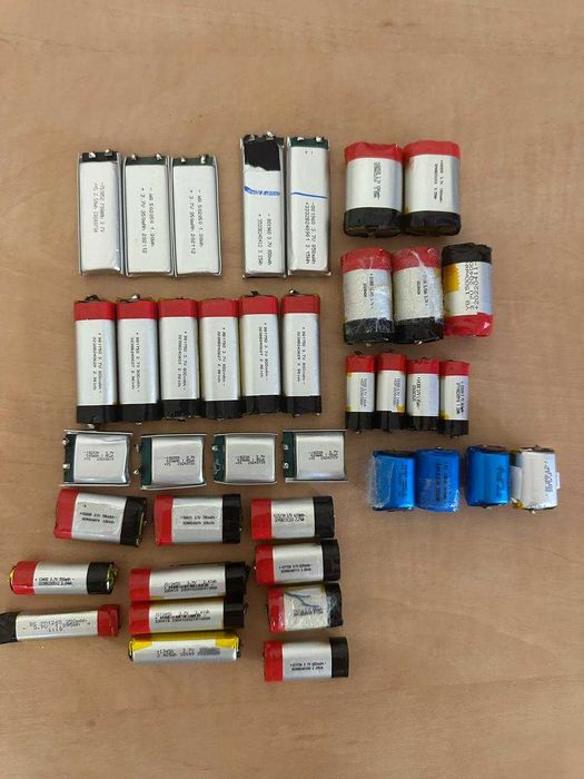 акумулятори під пайку 3.7