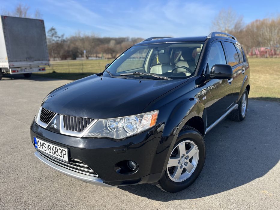 Mitsubishi Outlander / 2007 рік / 2.0 Дизель/ 7 Місць / Пригін / ЗСУ /