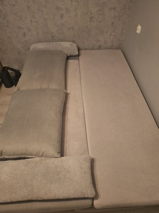Sofa trzyosobowa