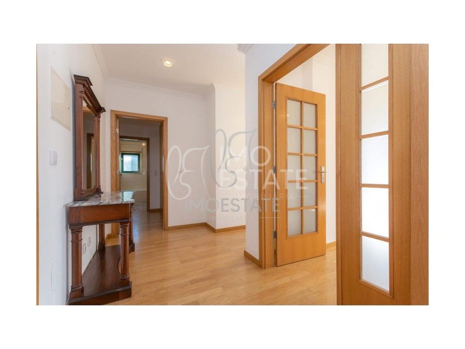 Apartamento T3 Urbanização Panorama