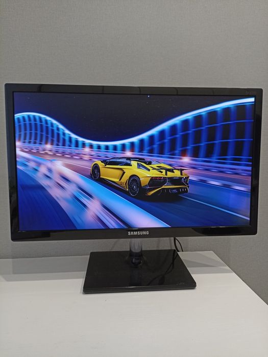 Монитор 23" дюйма Samsung LED FullHD HDMI VGA монітор 23