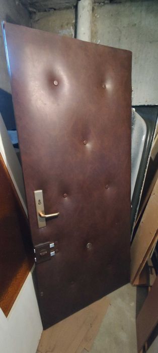 Drzwi wewnątrzklatkowe