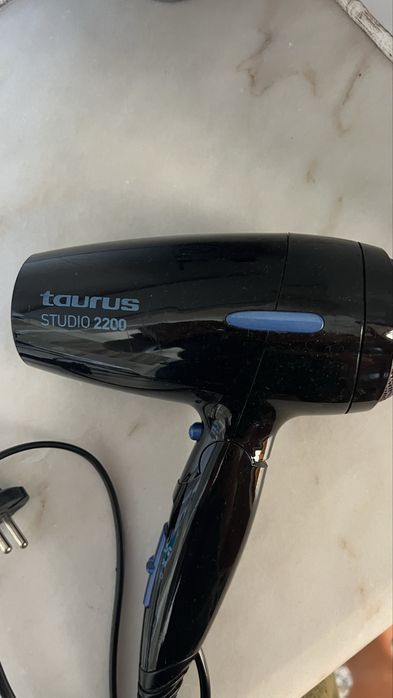 Secador cabelo Taurus Studio 2000