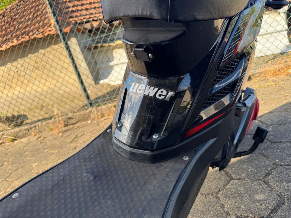 Mota Elétrica com Bateria de Lítio – 600€