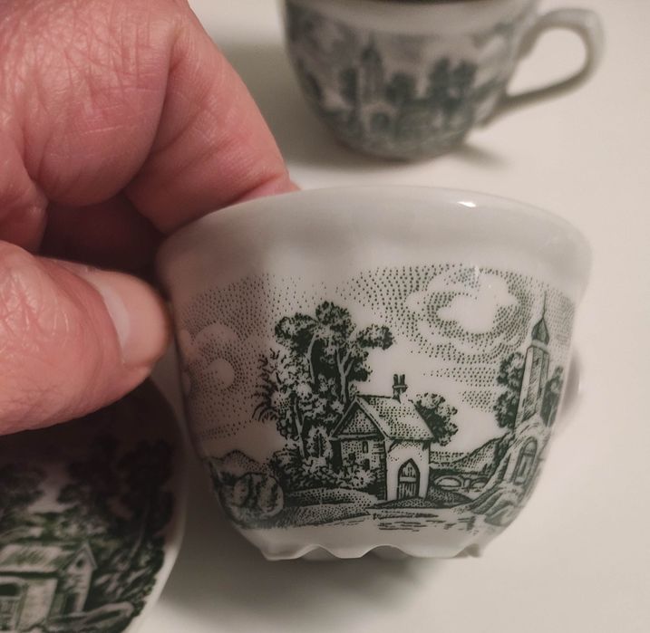 Conjunto de 6 chávenas e pires de café Coimbra S.P.