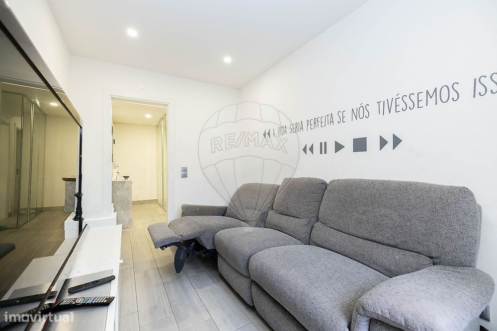 Apartamento T2 para venda — Agualva E Mira-Sintra, Lisboa