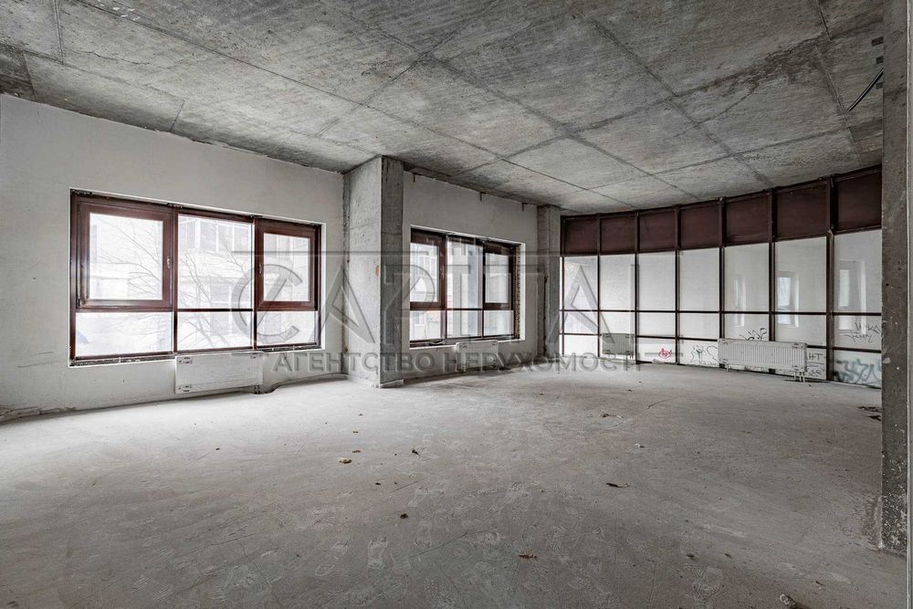 Продаж комерції фасад 684 м² | Богдана Хмельницького | Центр