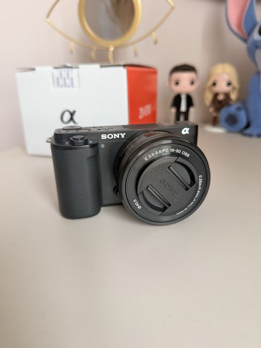 Продам Sony ZV-E10