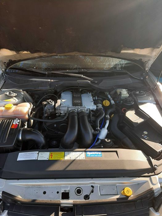 Opel Omega Caravan 2.5 V6 CD