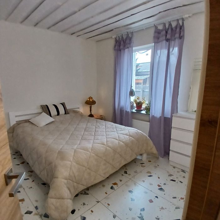 Будинок біля Лісу та Озера. Відновлений, зручний, сучасний.