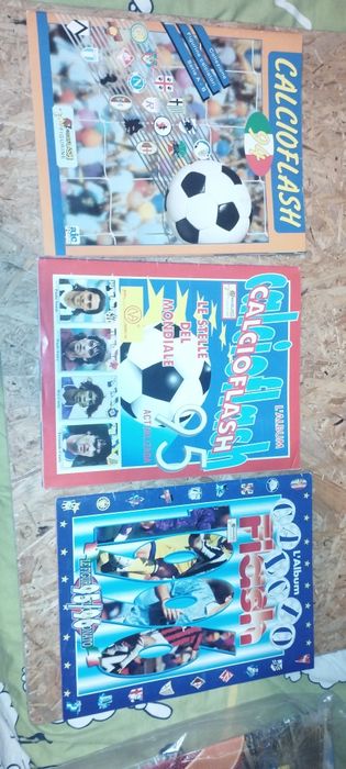 3 cadernetas Cálcio Italia 94-95-96 completas