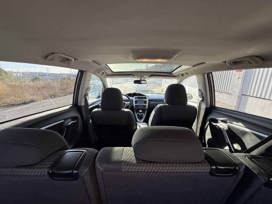 Toyota Verso — fotografia 6