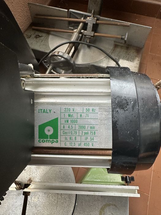 Serra esquadria Compa