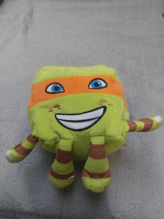 Zestaw różnych pluszaków (Minecraft, Sponge Bob) 6 szt.