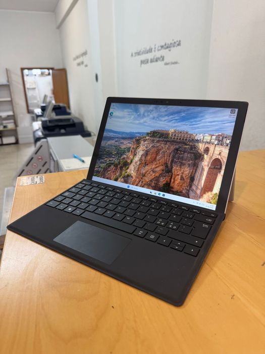 Microsoft Surface Pro 7 Laptop472669374382745600