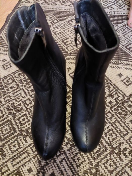 Сапоги на каблуку