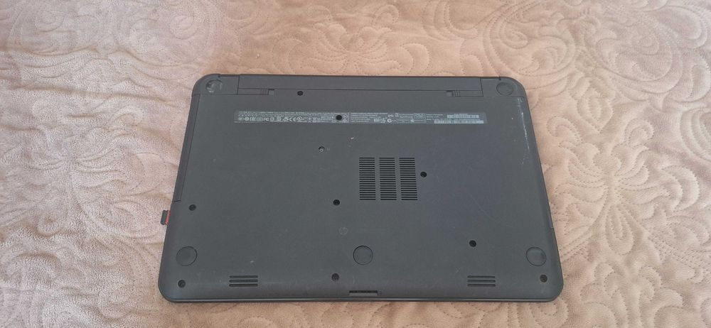 Ноутбук HP 15-g020sr (J1T67EA)