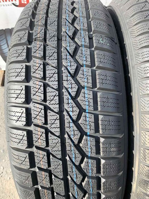 Шини нові 225/65 R18 Toyo зима нові
