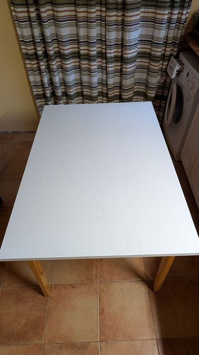 Mesa de Cozinha/Jantar – 118x80 cm
Mesa de jantar