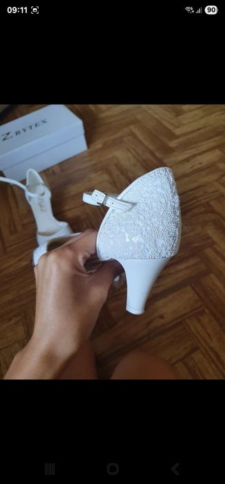 buty ślubne rozm. 38