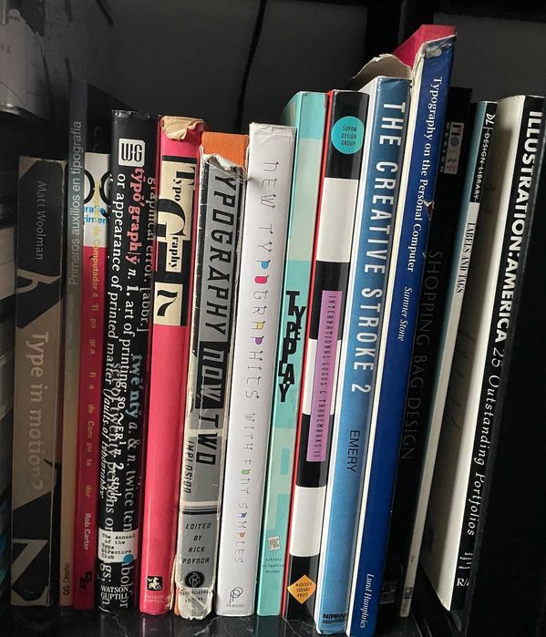 Livros e anuários de Design Gráfico