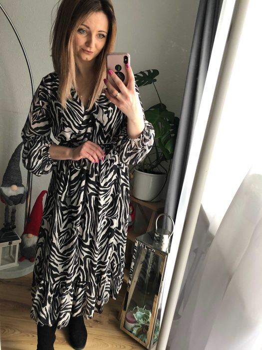 Sukienka Maxi w trzech pięknych wzorach