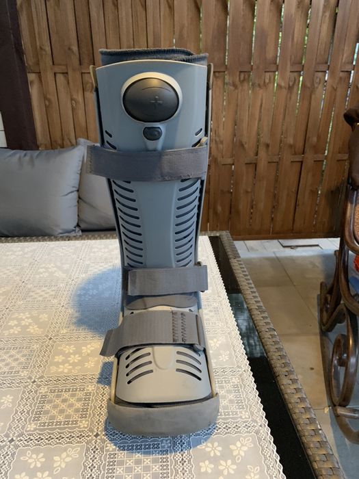 But ortopedyczny z poduszką powietrzną