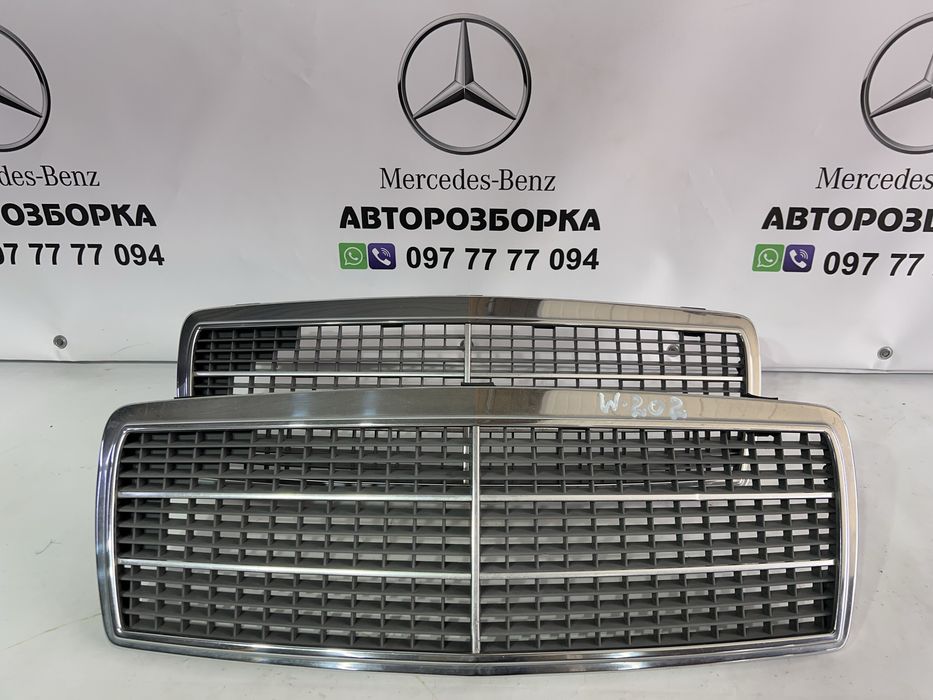 Решітка решотка радиатора решетка Mercedes-Benz C-Class W202