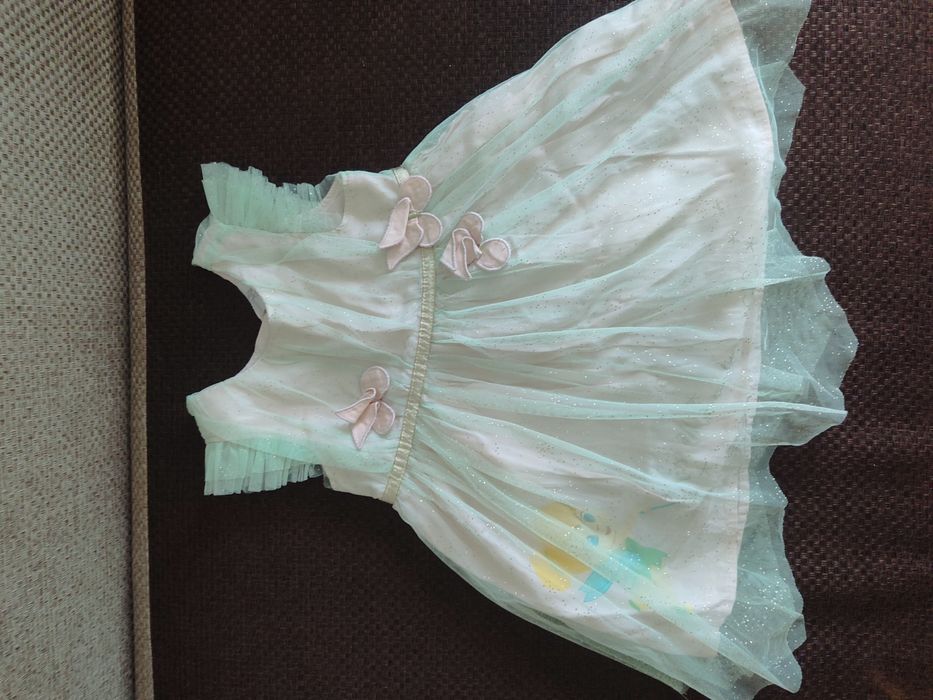 Продам речі для дівчинки 2-3 р