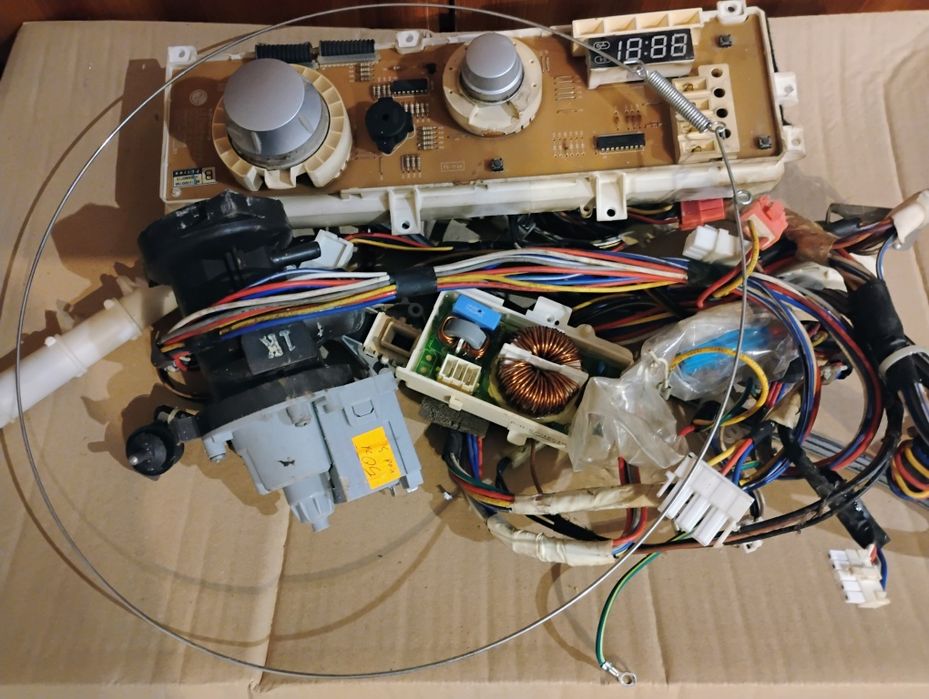 Części z pralki LG WD-14320FD