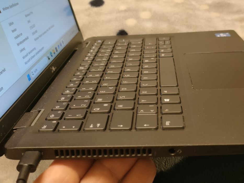 Dell Latitude 7420 14" FullHD IPS, Core i5-1145G7 16Gb