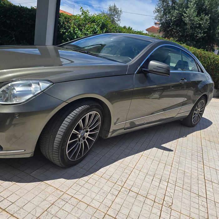 Mercedes-Benz E 220 CDI