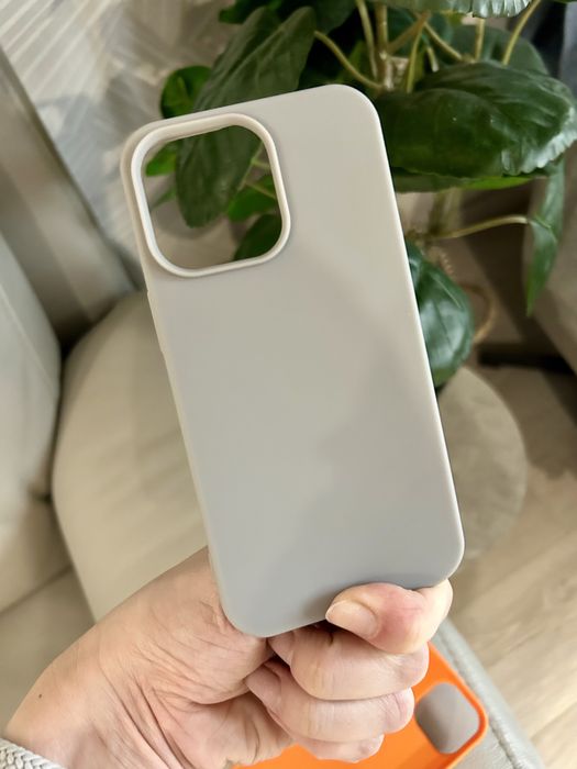 Чохол бампер із пластику на айфон Iphone 14