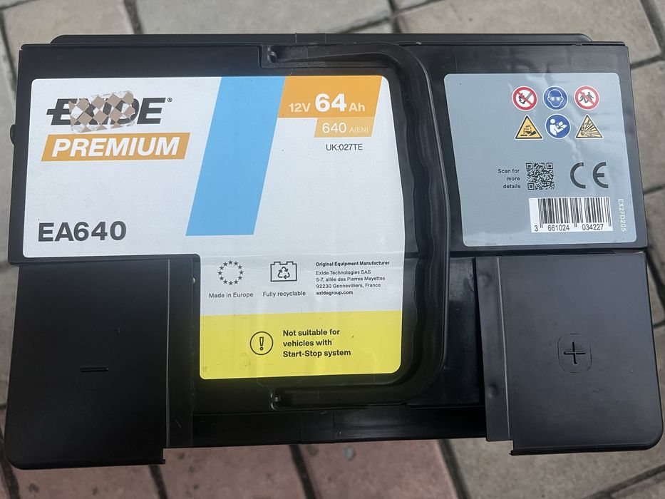 Автомобільний акамулятор Exide Premium 64А  EA640