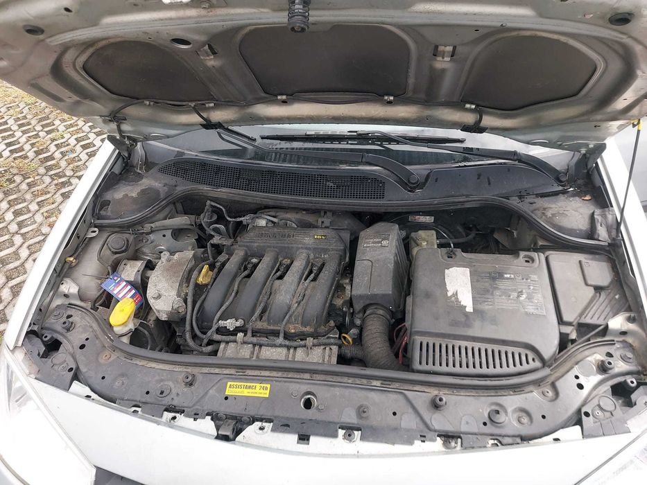 samochód osobowy Renault Megane II Hatchback 1,4, 2004.