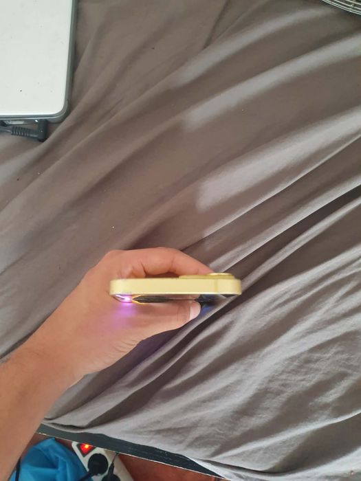 iphone 14 com carregador