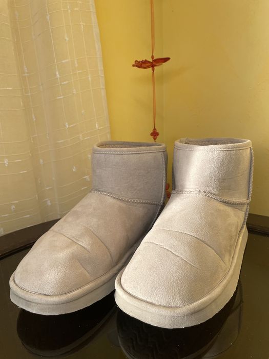 Угги від h&m  теплі