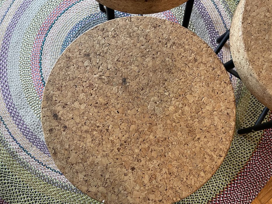 Mesa e Bancos cortiça ikea sinnerlig