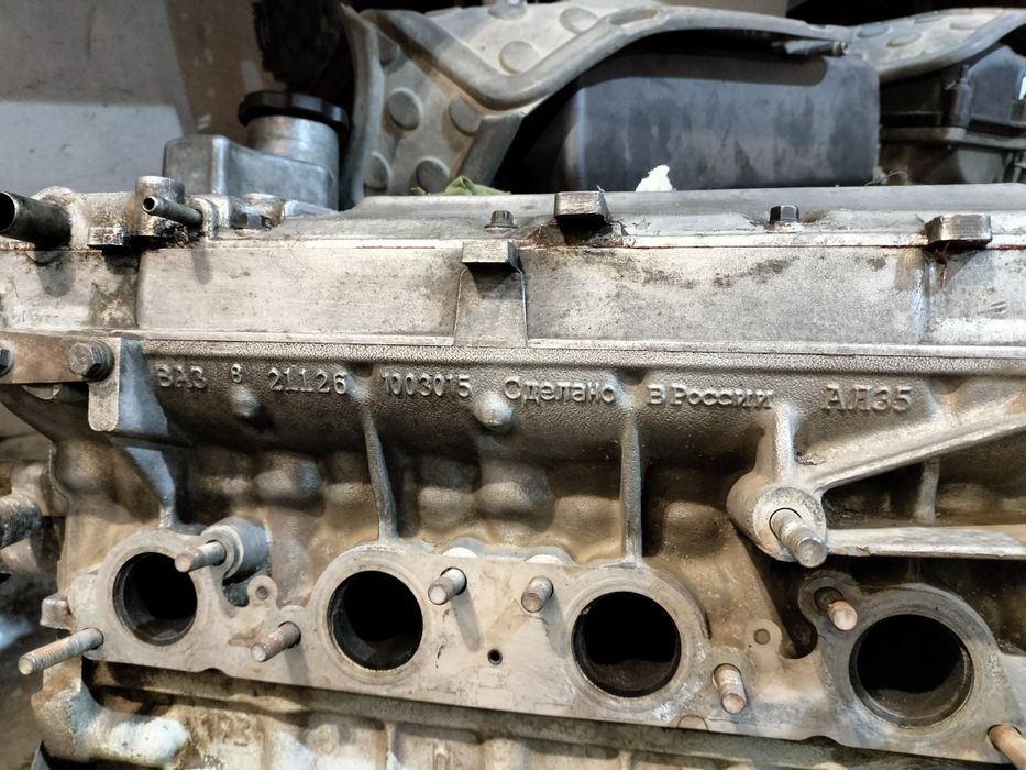 Двигун ВАЗ 2112 1.6 16V
