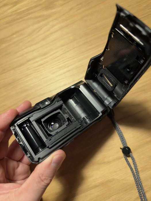 Olympus mju-II (µ-II) – kultowy kompakt 35mm f/2.8