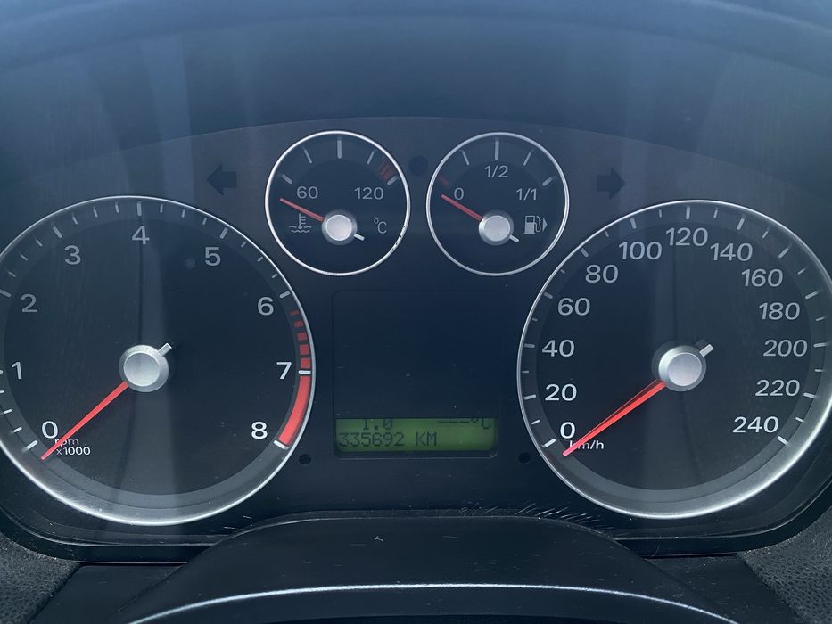 Ford Focus 2005 р. 1.6 бензин