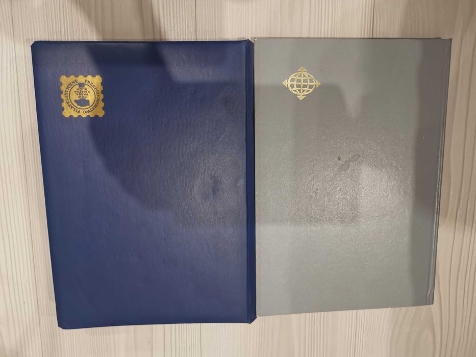Sprzedam dwa klasery że znaczkami