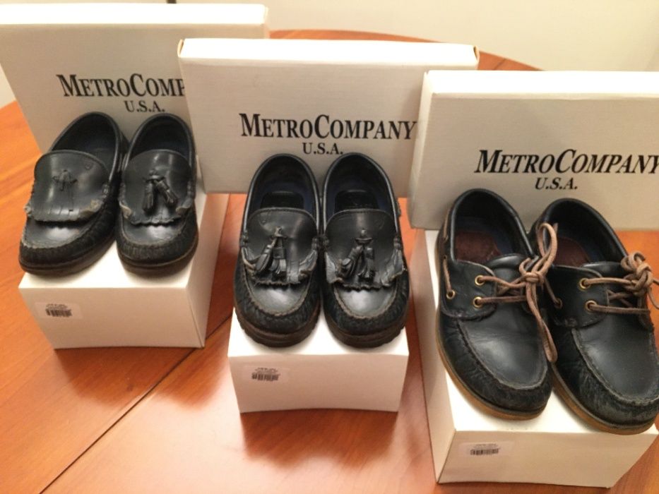 Sapatos Pele Pom-Pom (27 e 28) e Vela (29)