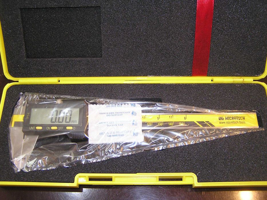 Штангенциркуль новый цифровой 150 мм,калибровка , Микротех
