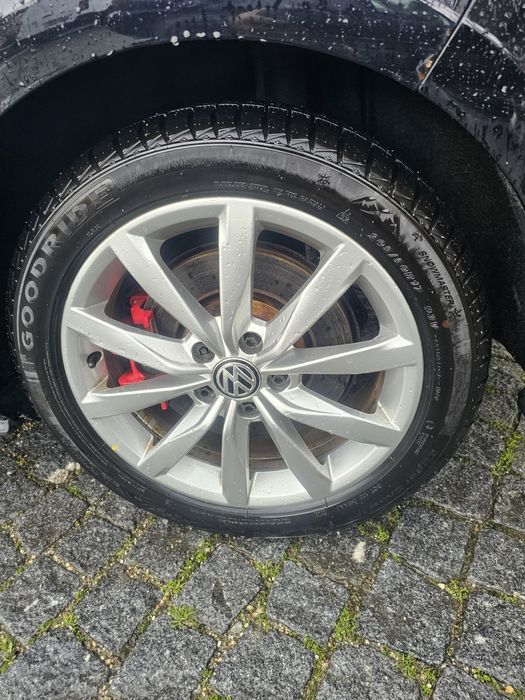 Vendo jantes 17 proveniente golfe gti