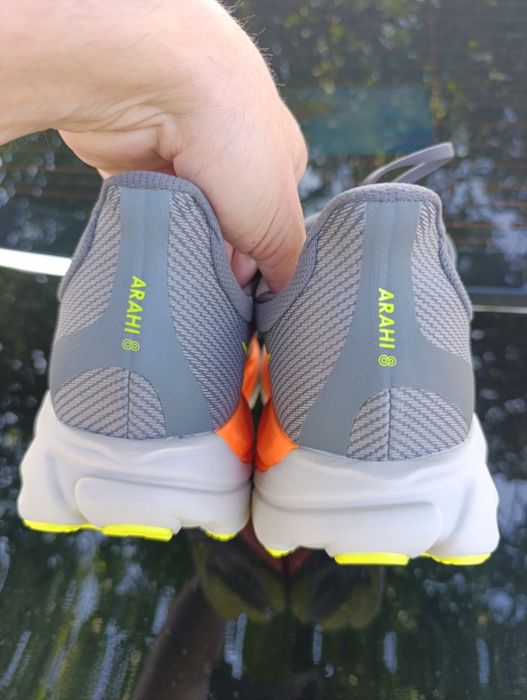 Hoka Arahi 8 original US15 р.50,5(33)нові