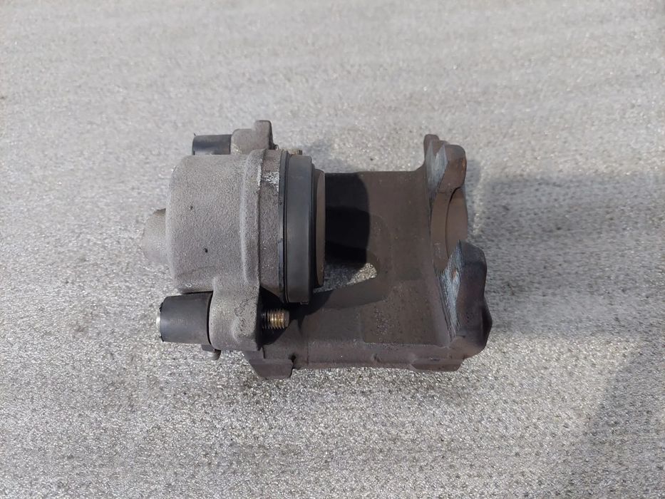 Pinça travão / maxila de travão frente esquerda SEAT Leon (5F1)