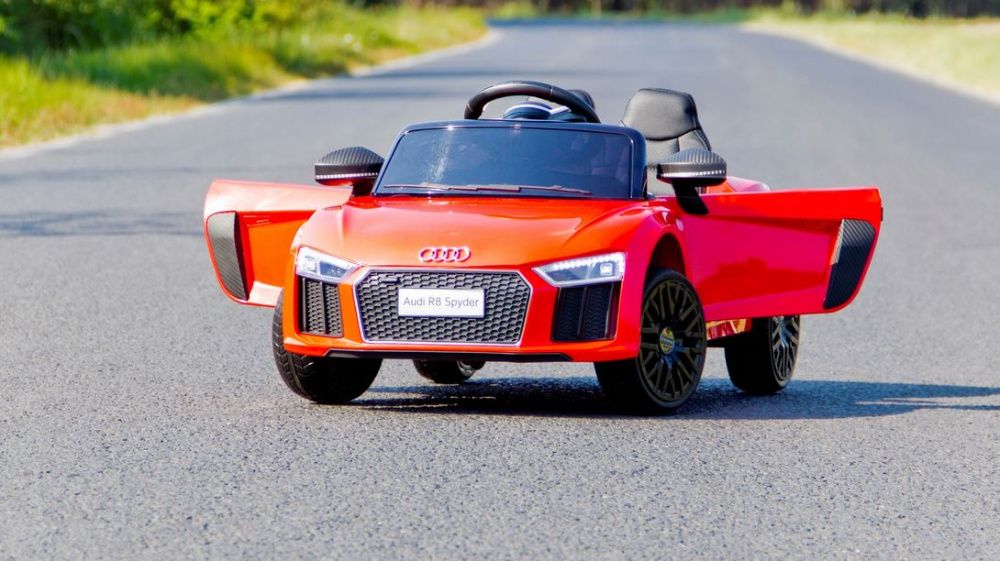 Auto na Akumulator Skóra Pilot Eva AUDI R8 Spyder Silniki 35W